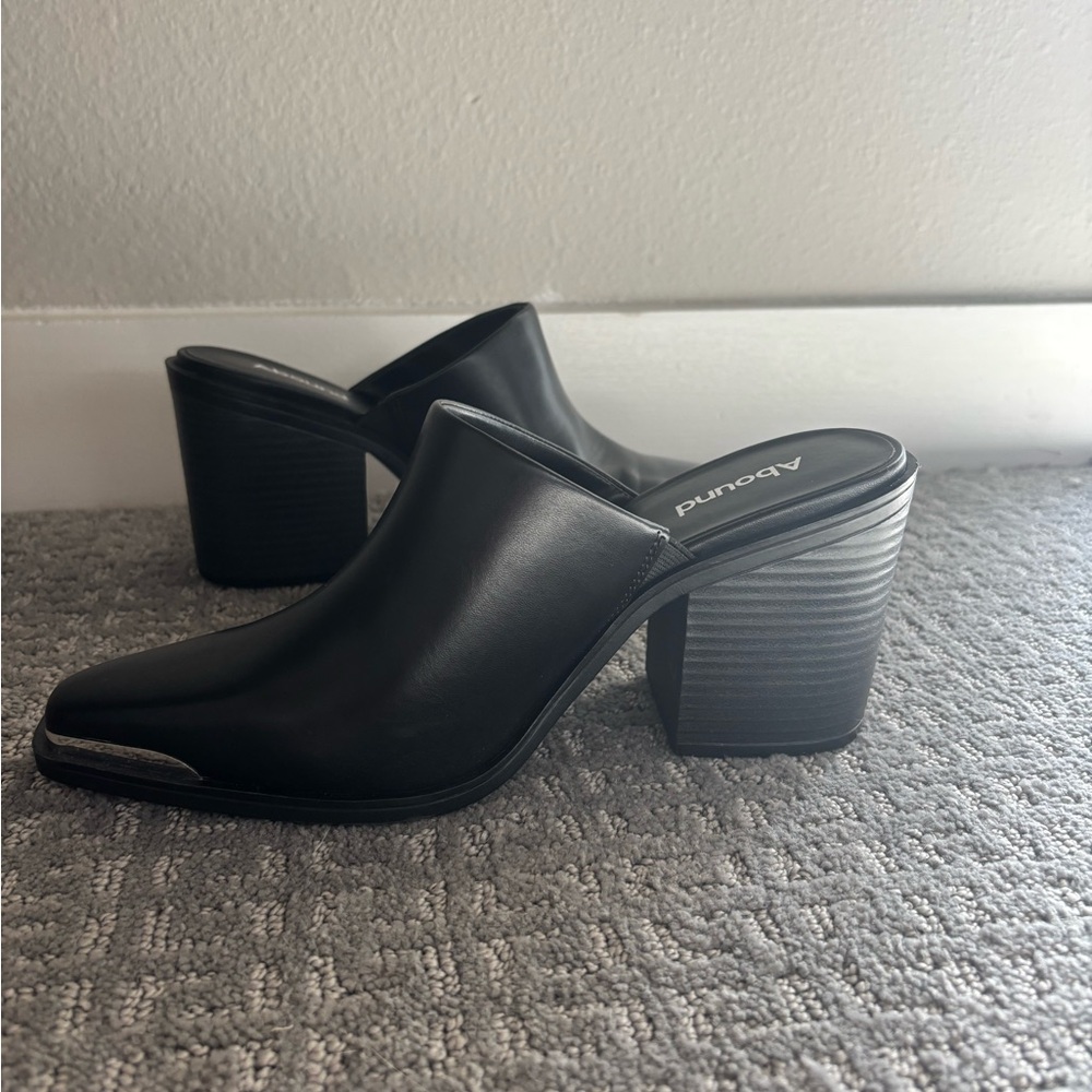 Abound Black Women's Heeled Pointed Toe Mules